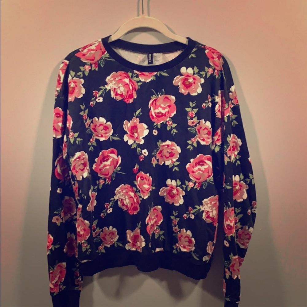 Black floral crew neck